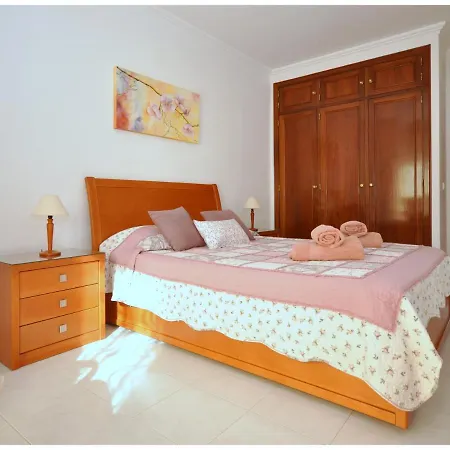 Apartamentos Capitolina Quarteira Exterior photo